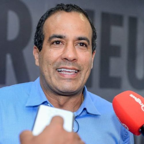 Bruno Reis viaja para o Vaticano e revela pedido feito ao Papa Leão XIV